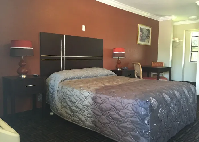 Motels in Orange City