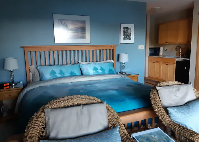 Top 4 Bed and Breakfast in Ucluelet