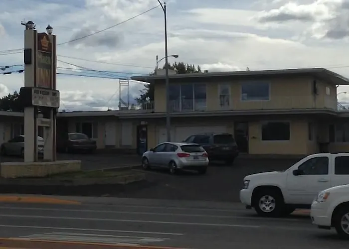Motels in Choteau