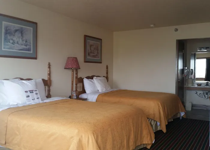 Motels in Niles