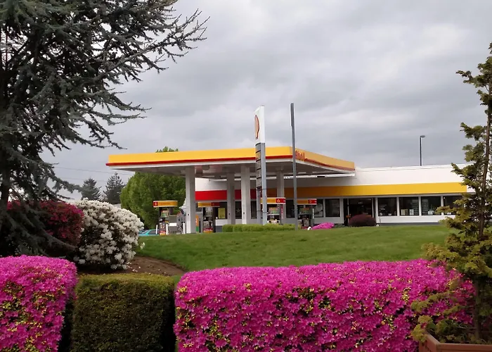 Motels in Sherwood