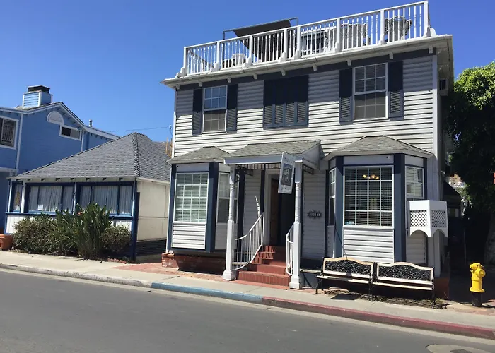 Cheap Hotels in Avalon