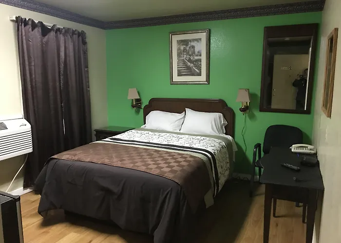 Motels in Dripping Springs