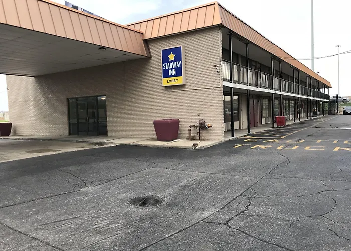 Motels in Lansing