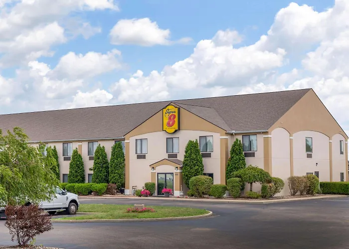 Motels in Goshen