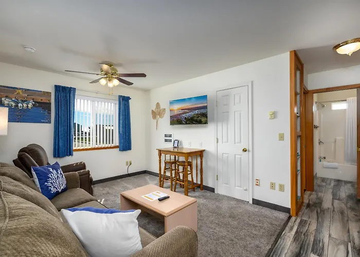 Motels in Klamath