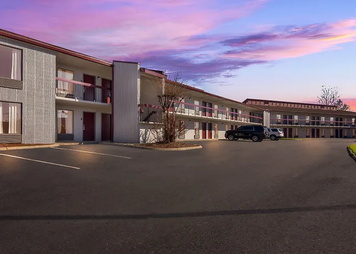 Motels in Monroe