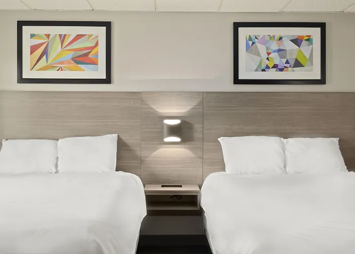 Motels in Waterville