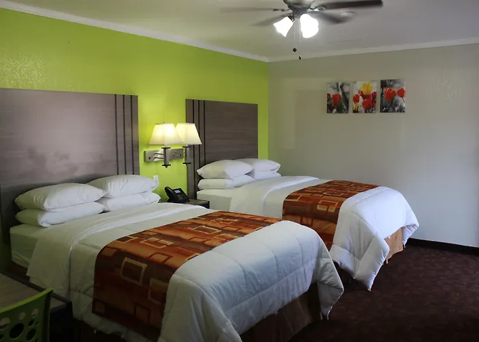Motels in Mulvane