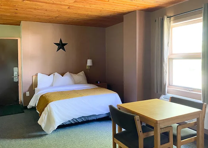 Motels in Ortonville