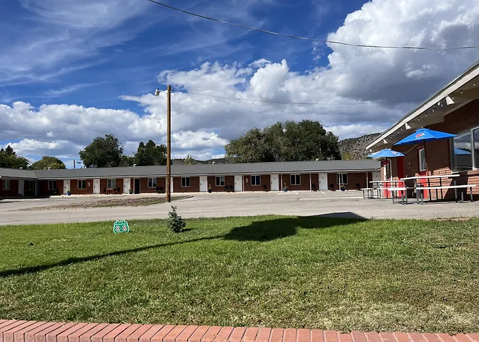 Motels in Salina
