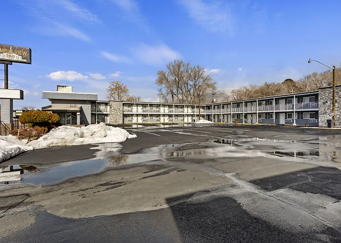 Motels in Ogden