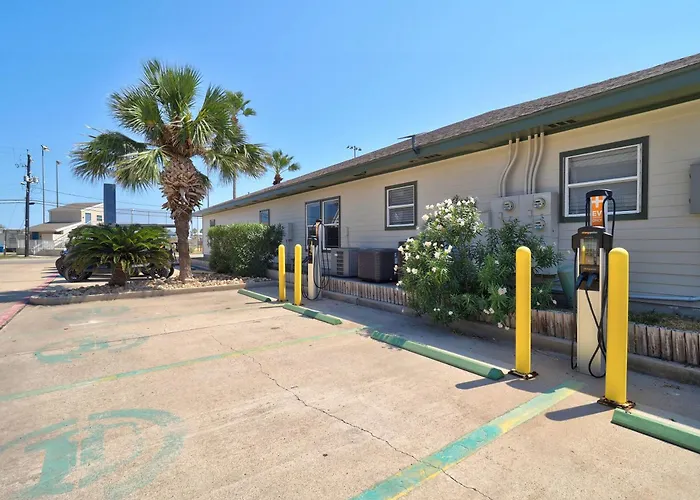 Motels in Sinton