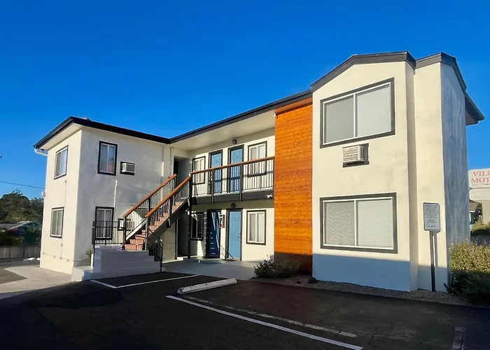 Motels in Templeton