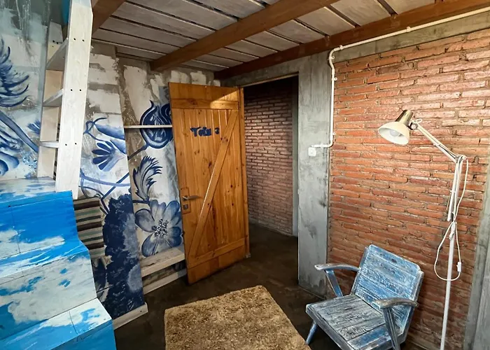 Hostels in Malang