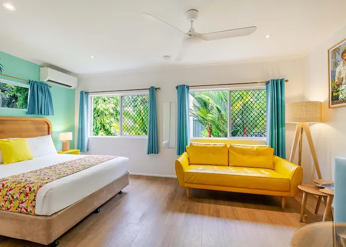 Motels in Port Douglas