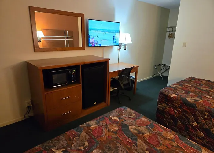 Motels in Lamberton