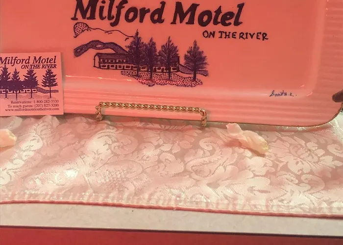 Motels in Milford