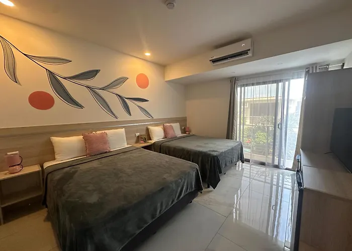 Hostels in Quepos