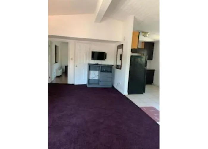 Motels in Tehachapi