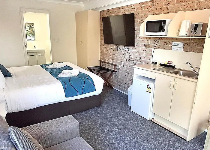 Motels in Albion Park