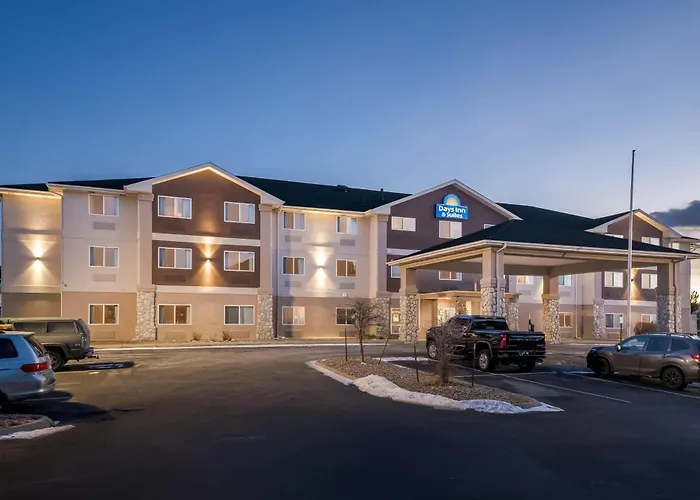 Cheap Hotels in Castle Rock