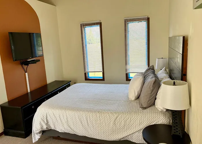 Motels in Seeley Lake