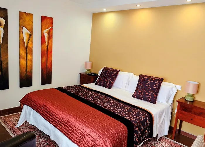 Hoteles Baratos en Baiona