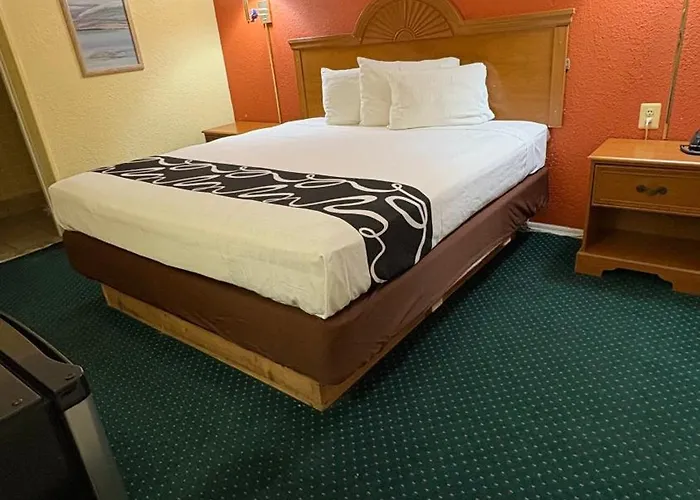 Motels in West Deptford