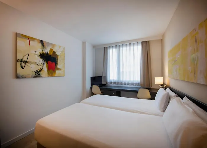 Hoteles Baratos en Rosas