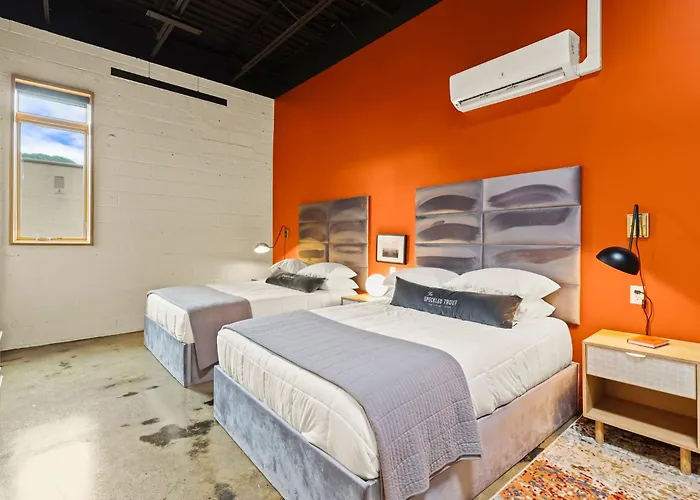Cheap Hotels in Damascus