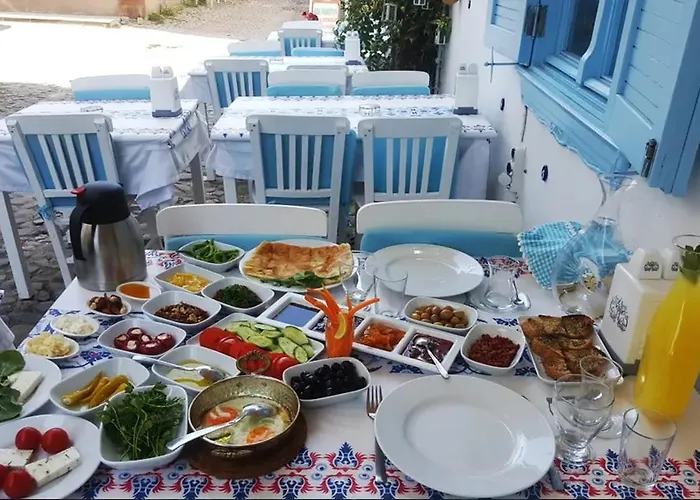 Bed and Breakfasts in Ayvalik
