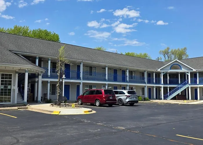 Motels in Cudahy