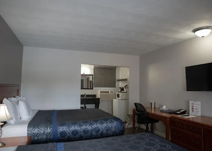 Motels in Perth