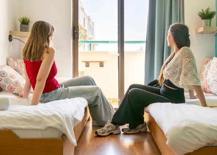 Hostels in Rhodes City