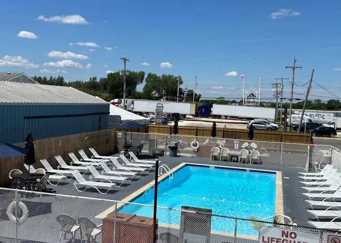 Motels in Waretown