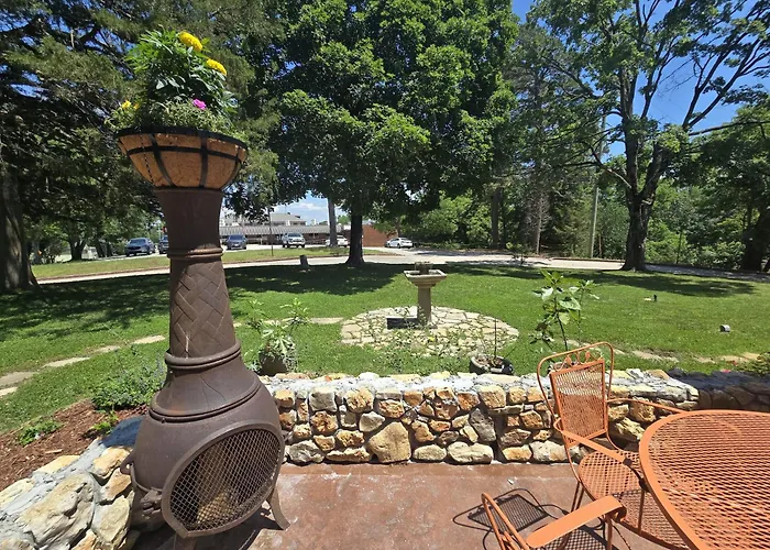 Bed and Breakfasts in Eureka Springs