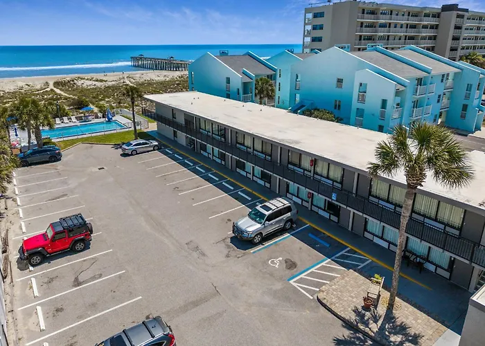 Motels in Amelia City