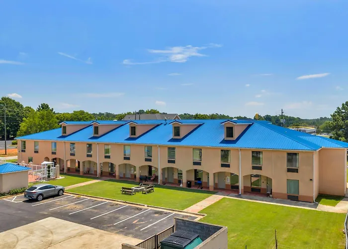 Motels in Gray