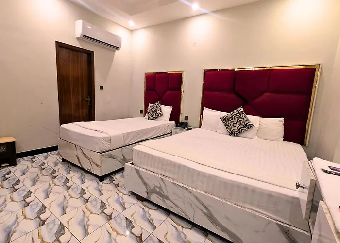 Hostels in Lahore