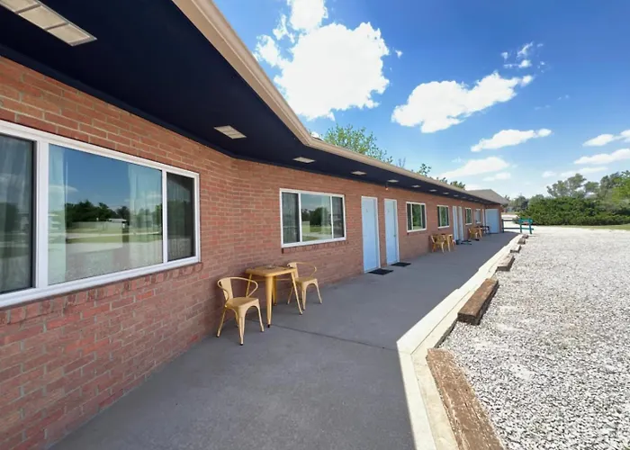Motels in Osborne