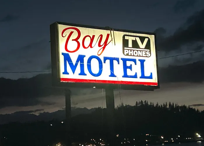 Motels in Sekiu