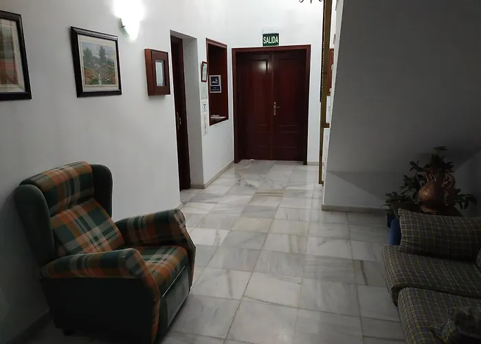 Pensiones en Lucena