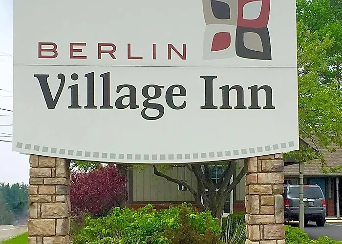 Motels in Wooster