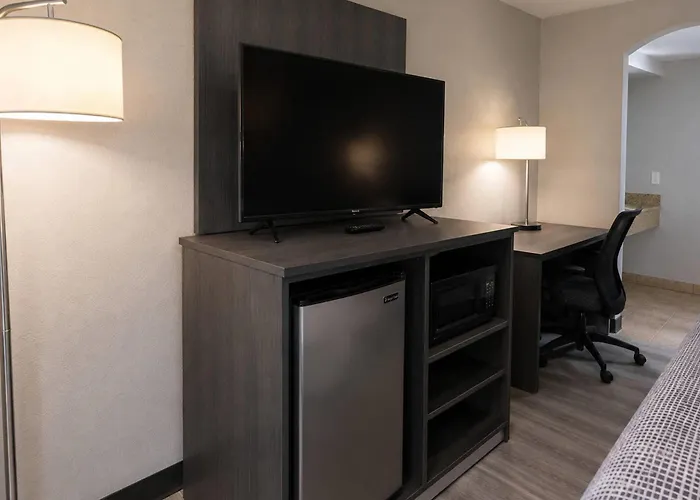 Motels in Allentown