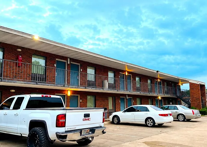 Motels in West Helena