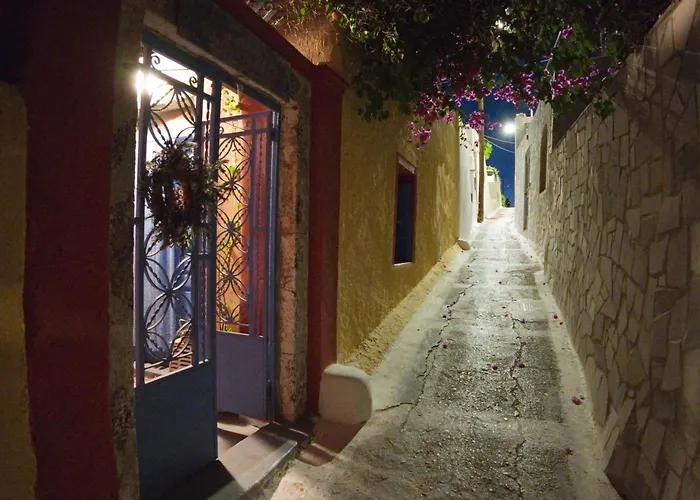 Bed and Breakfast a Santorini Island