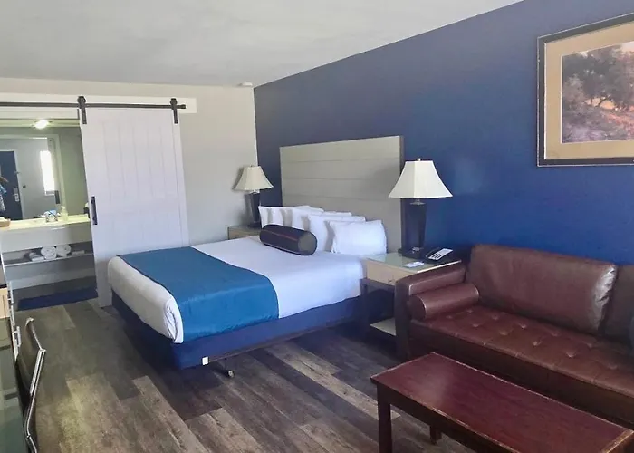 Motels in Hotchkiss