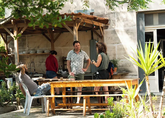 Hostels in Avignon