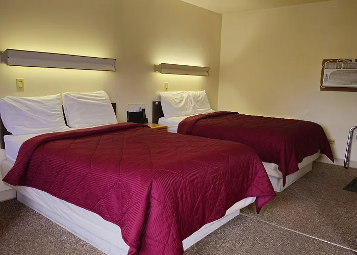 Motels in Weston